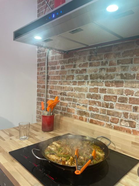 paella-cooking-class-with-sangria-in-bilbao