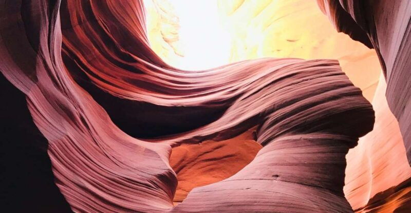 page-lower-antelope-canyon-entry-and-navajo-guided-tour