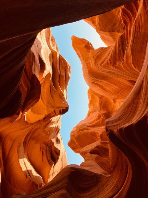 page-lower-antelope-canyon-tour-with-local-navajo-guide