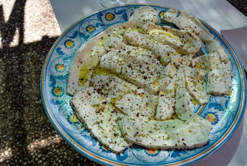 palazzolo-acreide-ricotta-cheese-and-farm-tour-with-tasting