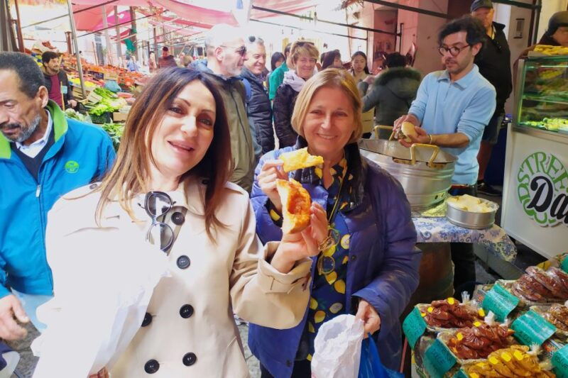 palermo-city-walking-tour-street-food-tasting-with-drink
