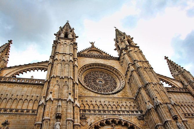 palma-de-mallorca-private-walking-tour-with-tour-guide