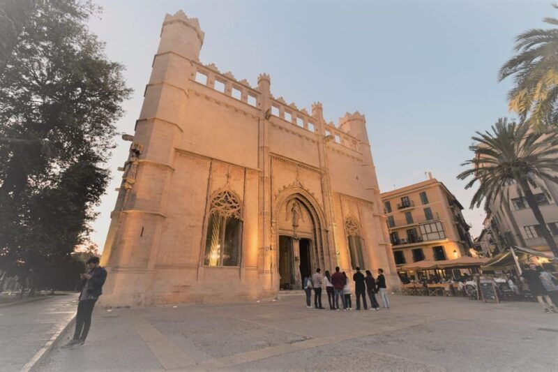 palma-old-town-tour-cathedral-skip-the-line-ticket