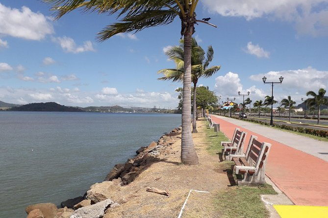 panamanian-specialist-in-city-tour-of-panama-city-and-much-more