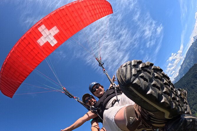 panorama-paragliding-male