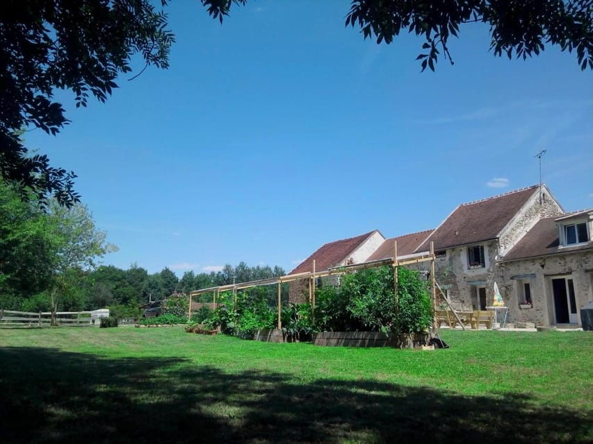 paris-day-trip-dine-with-locals-in-a-country-stone-house