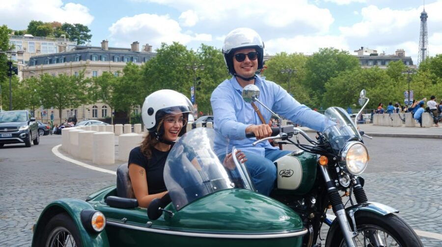 paris-vintage-side-car-tour-river-cruise