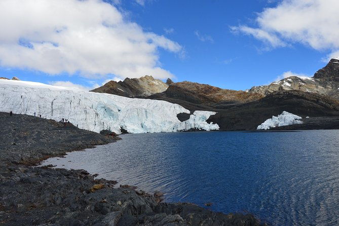pastoruri-glacier-day-trip