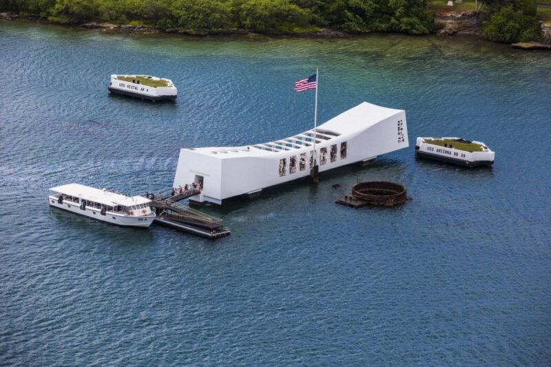 pearl-harbor-uss-arizona-bowfin-submarine-3