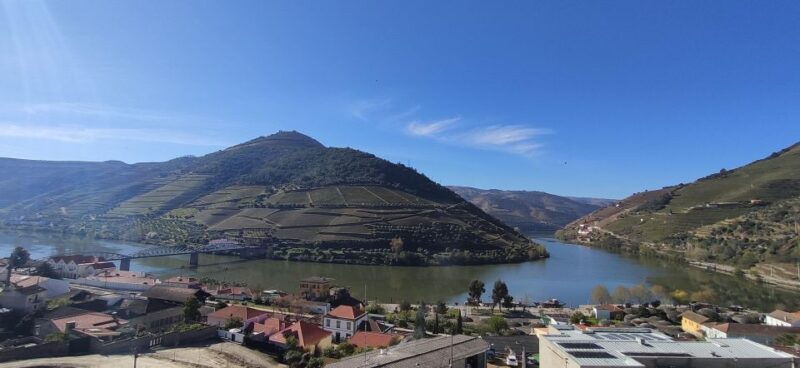 pinhao-douro-valley-with-wine-tasting-boat-trip-and-lunch