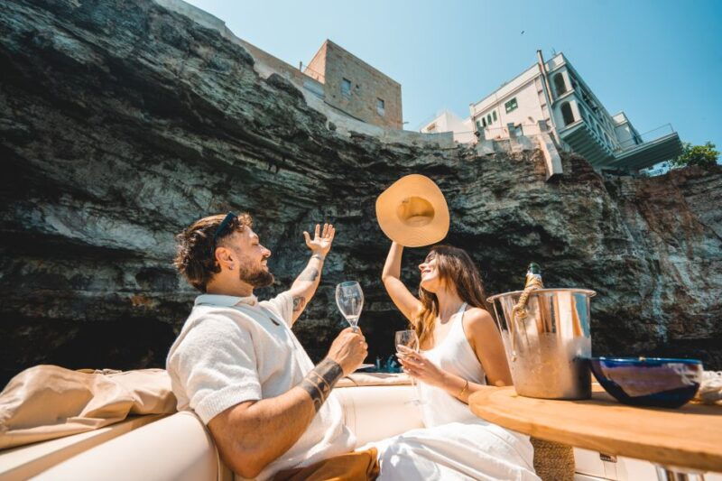 polignano-a-mare-private-cruise-with-champagne