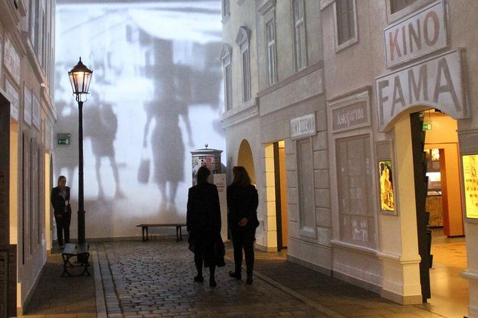 polin-museum-of-the-history-of-polish-jews-private-tour-inc-pick-up