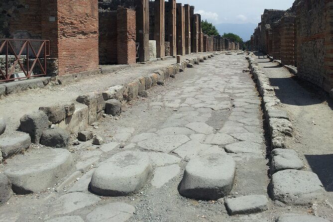 pompeii-ancient-charm