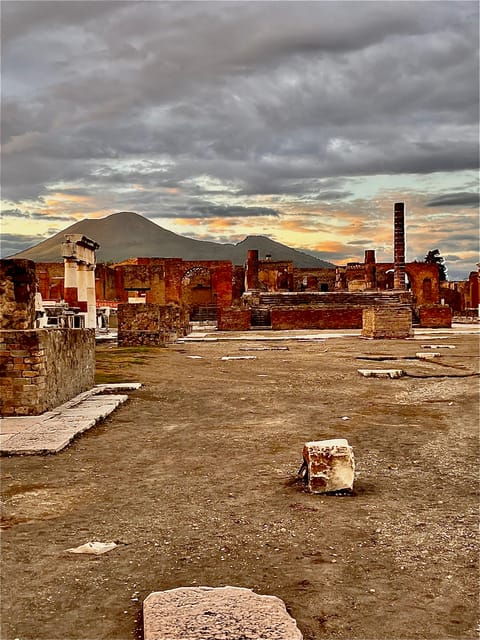 pompeii-sunset-tour-a-visit-away-from-the-crowds