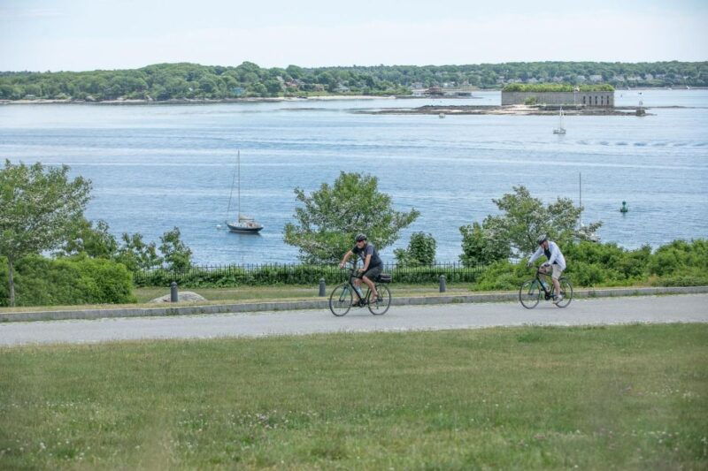 portland-maine-guided-bike-tour-around-the-peninsula
