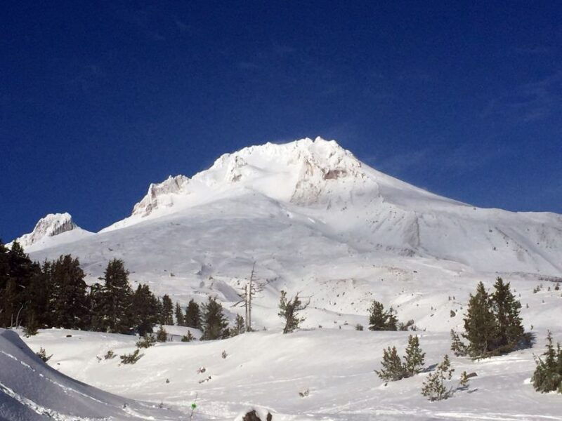 portland-mount-hood-wine-and-waterfalls-full-day-tour