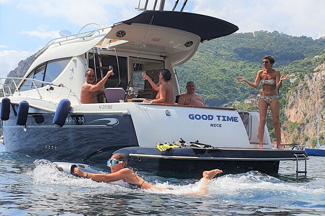 premium-cruise-along-the-coast-swimming-villefranche-cap-ferrat