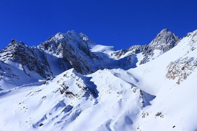 private-andean-snowshoeing-carbon-neutral