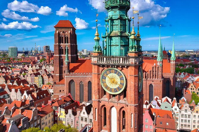 private-artus-court-and-gdansk-old-town-tour-with-tickets