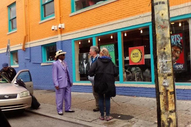 private-backstage-music-tour-of-new-orleans-with-musician-meet-and-greets