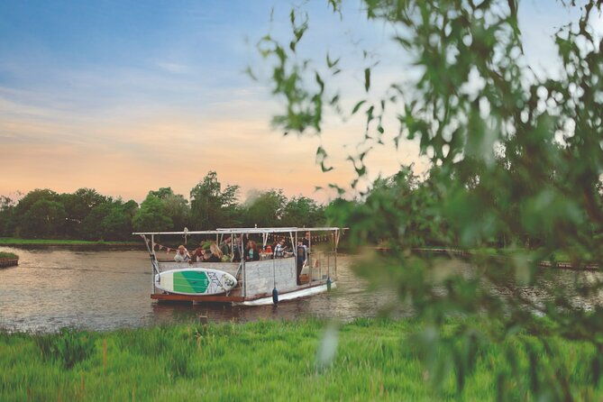 private-bbq-cruise-tour-at-lake-paterswoldsemeer-with-drinks