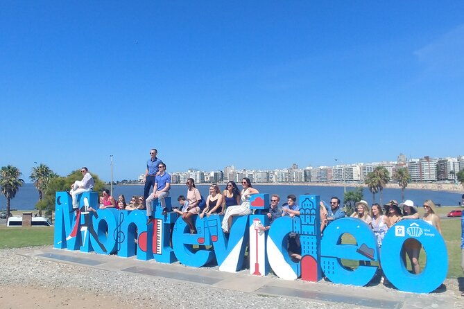 private-city-tour-in-montevideo