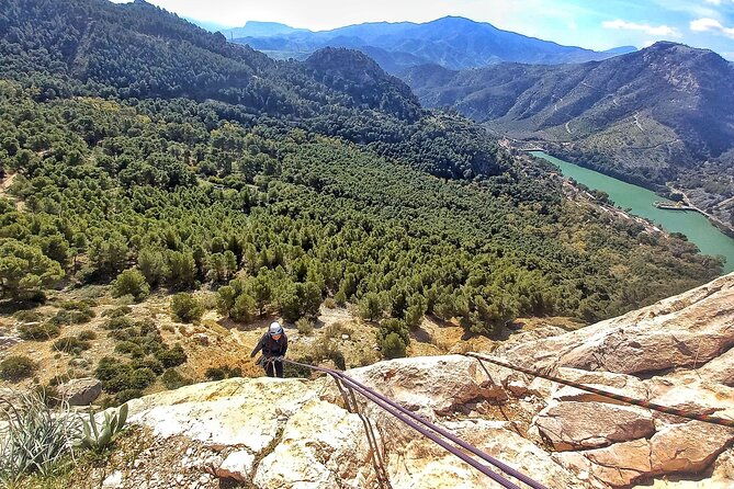 private-climbing-experience-in-el-chorro-for-4-hours-and-a-half