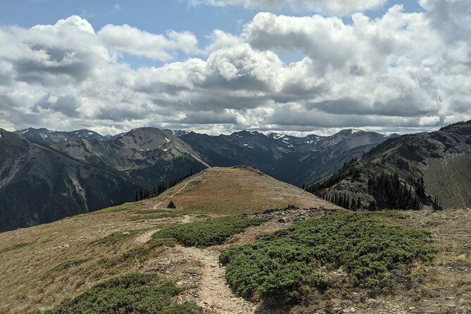 private-day-hike-to-maiden-peak-6-8-hours