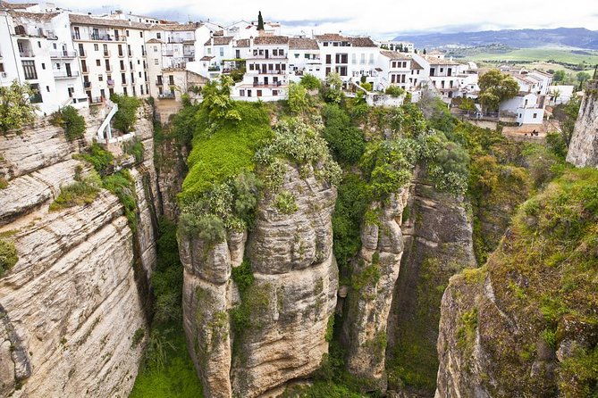 private-day-trip-ronda-and-setenil-de-las-bodegas-from-jerez