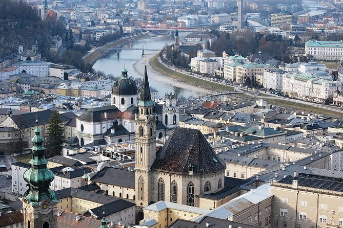 private-day-trip-to-hallstatt-and-salzburg-from-vienna