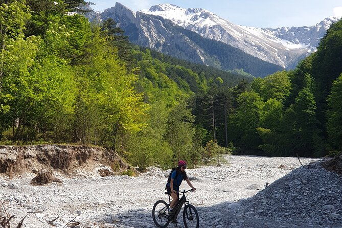 private-guided-e-biking-tour-on-mount-olympus