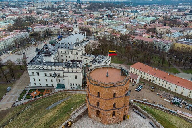 private-half-day-tour-of-vilnius-highlights-by-minivan