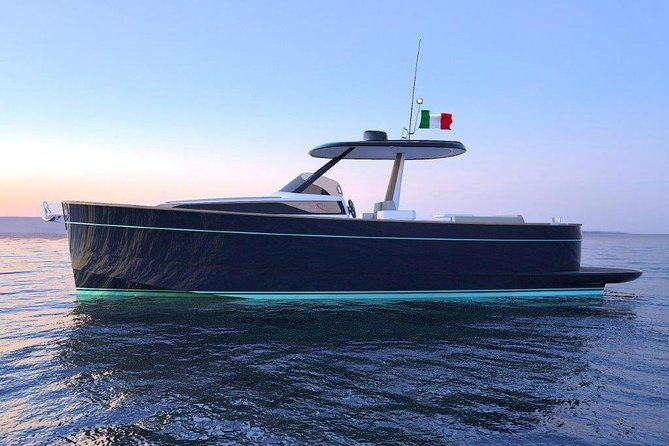 private-ischia-procida-tour-fd-with-a-gozzo-apreamare-35ft