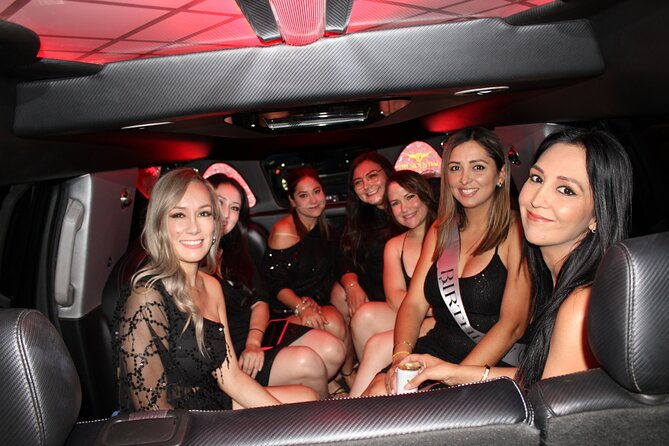 private-limo-2-5hr-tour-of-vegas-with-champagne
