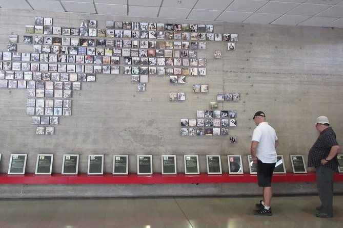 private-museum-tour-and-lunch-at-the-central-market
