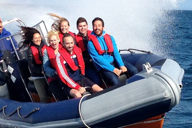 private-one-hour-powerboat-trip-with-lots-of-high-speed-fun