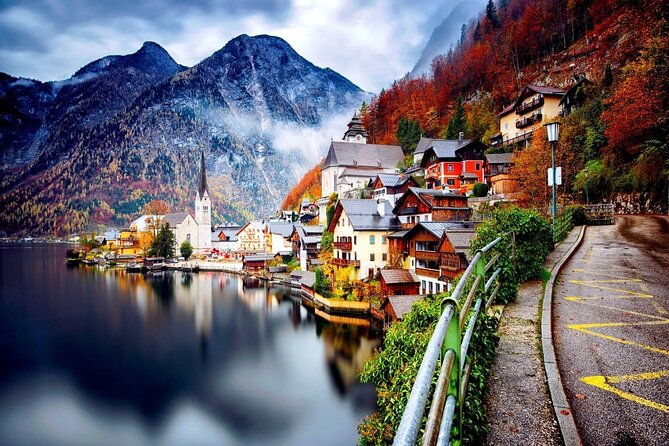 private-perfect-one-day-guided-tour-from-vienna-to-hallstatt-and-salzburg