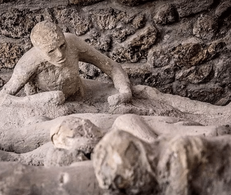private-pompeii-tour-with-guide-and-transfer-included-2