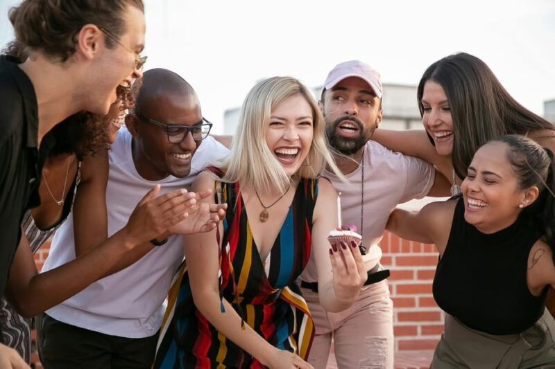 private-pub-bar-crawl-group-size-6-20-people