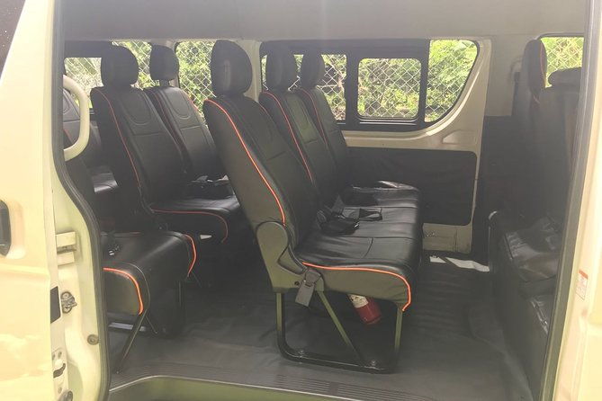 private-shuttle-transfer-from-liberia-airport-to-planet-hollywood-beach-resort