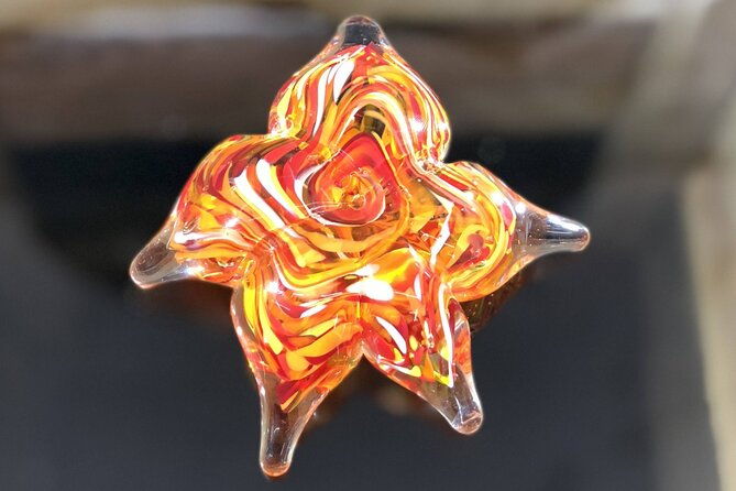 private-three-piece-glassblowing-lesson-for-up-to-6-people