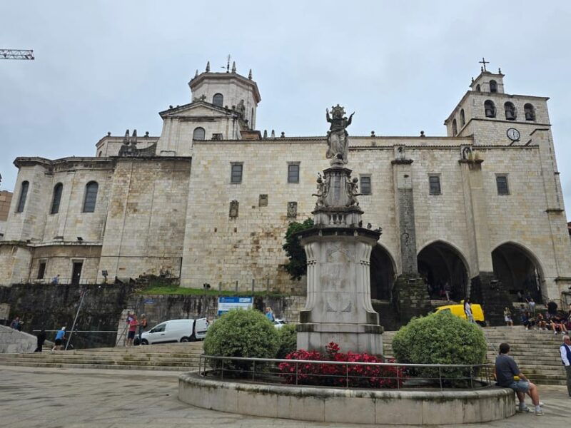 private-tour-of-santander-with-interior-of-the-cathedral-and-centro-botin