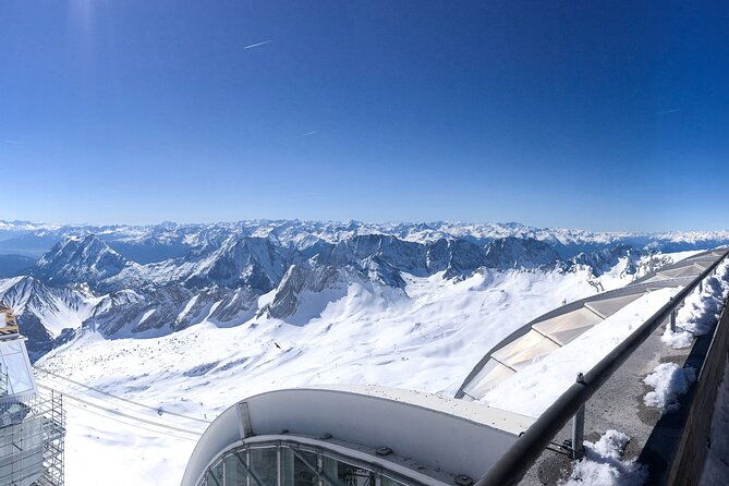 private-tour-to-the-zugspitze-linderhof-castle-with-lunch