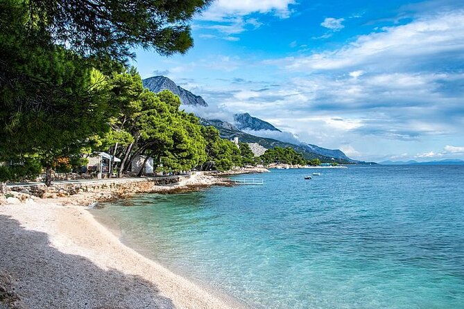 private-transfer-from-makarska-to-dubrovnik-with-2h-sightseeing-local-driver