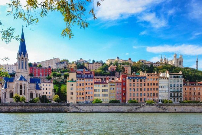 private-transfer-from-port-of-lyon-to-lyon-railway-stations