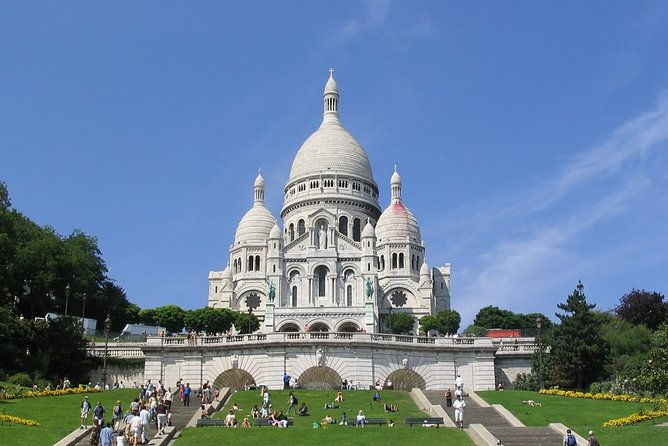private-transfer-port-of-le-havre-to-paris-by-luxury-van