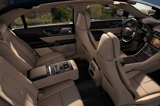 private-transfer-san-antonio-to-san-antonio-airport-by-sedan-suv-or-minibus