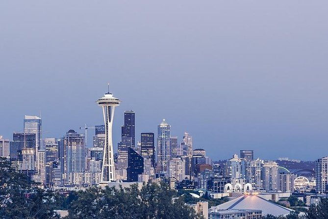 private-transfer-seattle-to-seattle-airport-sea-by-minibus-or-suv
