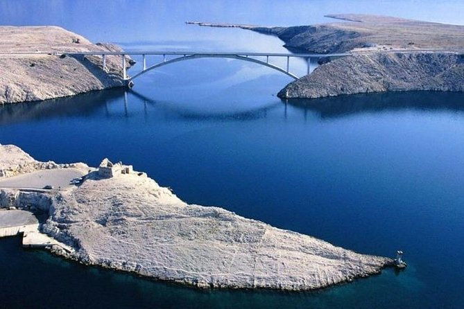private-transfer-services-split-airport-to-novalja