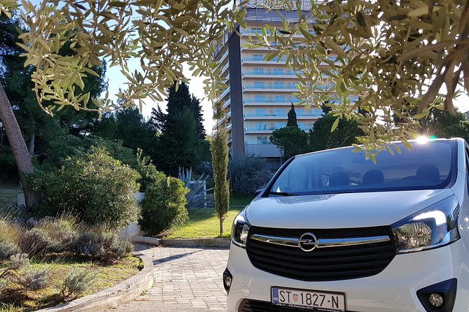 private-transfer-tour-split-to-zagreb-airport-via-plitvice-lakes